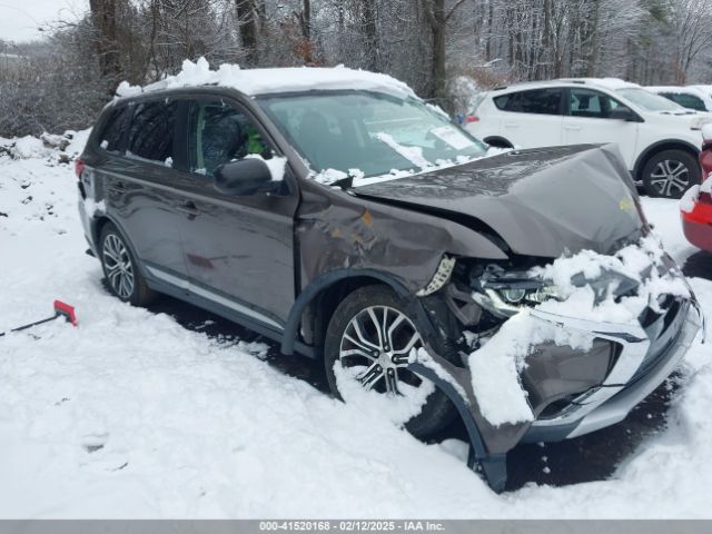 JA4AZ2A36HZ015375 Mitsubishi Outlander Es