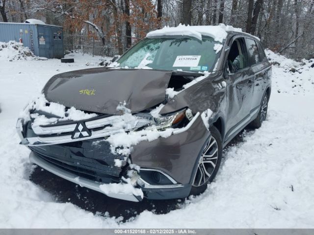 JA4AZ2A36HZ015375 Mitsubishi Outlander Es