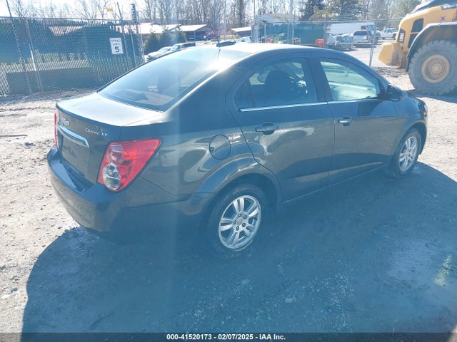 Chevrolet Sonic Lt Auto 2016 1G1JC5SHXG4141844 Image 4