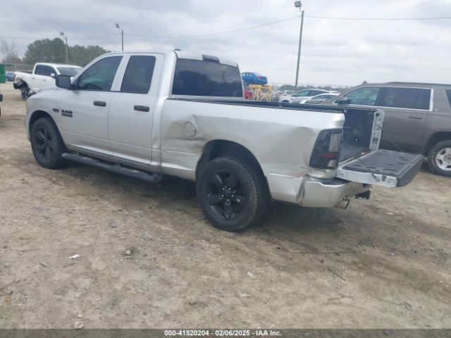 1C6RR7FT7JS204931 RAM 1500 Express  4x4 6'4 Box