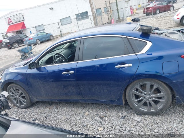 1N4AL3AP9JC277082 Nissan Altima 2.5 Sr