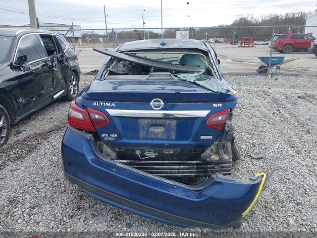 1N4AL3AP9JC277082 Nissan Altima 2.5 Sr