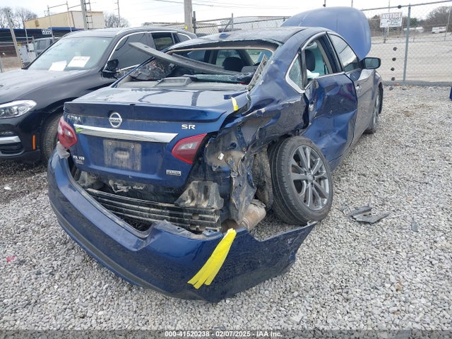 1N4AL3AP9JC277082 Nissan Altima 2.5 Sr