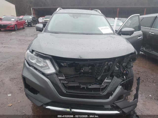 JN8AT2MT1HW380832 Nissan Rogue Sl