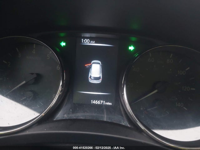 JN8AT2MT1HW380832 Nissan Rogue Sl