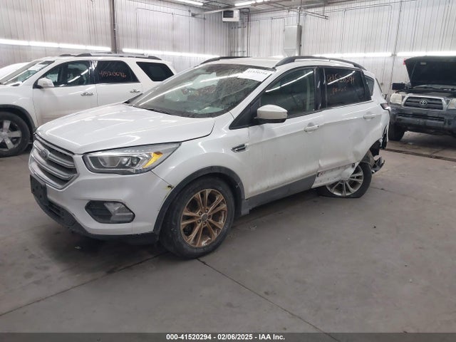 1FMCU0GD1HUE36513 Ford ESCAPE SE