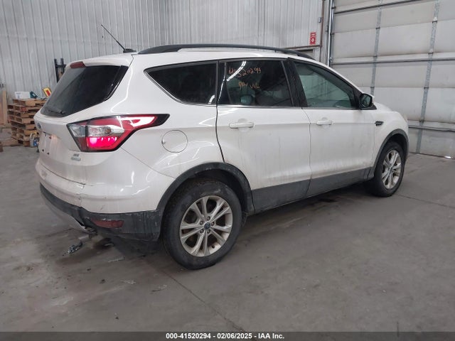 1FMCU0GD1HUE36513 Ford ESCAPE SE