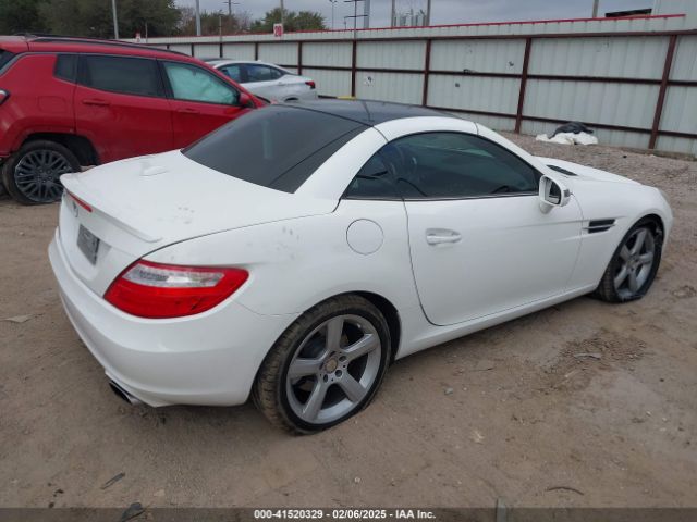 2014 MERCEDES-BENZ SLK 250 WDDPK4HA7EF081313 Photo 3
