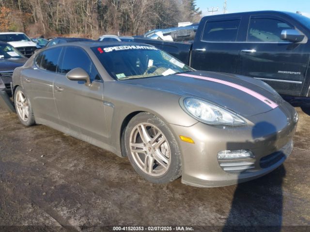 2011 PORSCHE PANAMERA WP0AA2A77BL021017 Photo 0