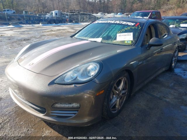2011 PORSCHE PANAMERA WP0AA2A77BL021017 Photo 1