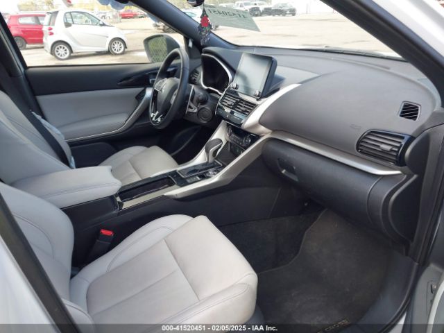 2024 MITSUBISHI ECLIPSE CROSS JA4ATWAA9RZ078866 Photo 4