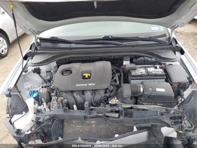 KMHD84LF8JU620795 Hyundai ELANTRA SEL