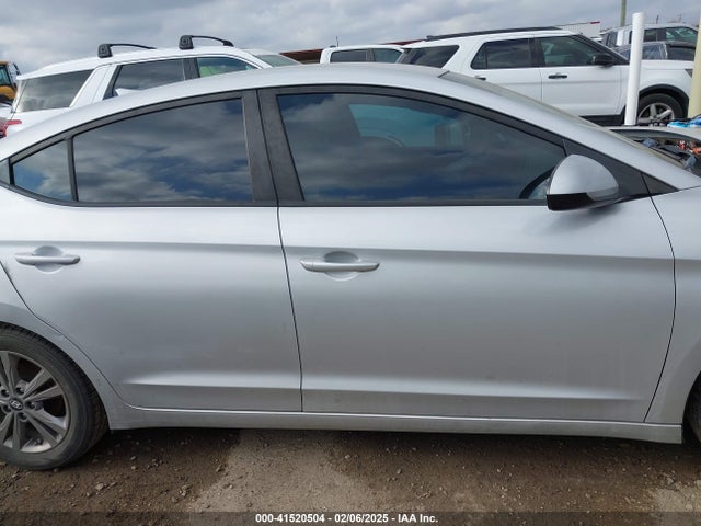 KMHD84LF8JU620795 Hyundai ELANTRA SEL
