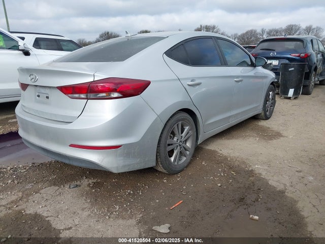KMHD84LF8JU620795 Hyundai ELANTRA SEL