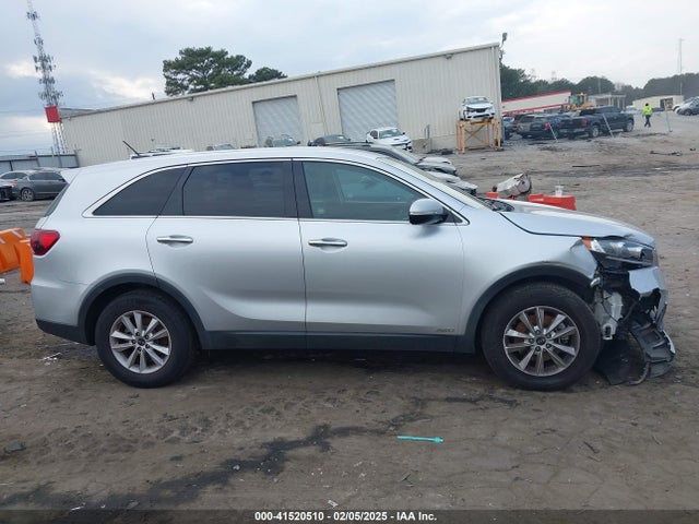 5XYPGDA50LG619045 KIA Sorento 3.3l Lx