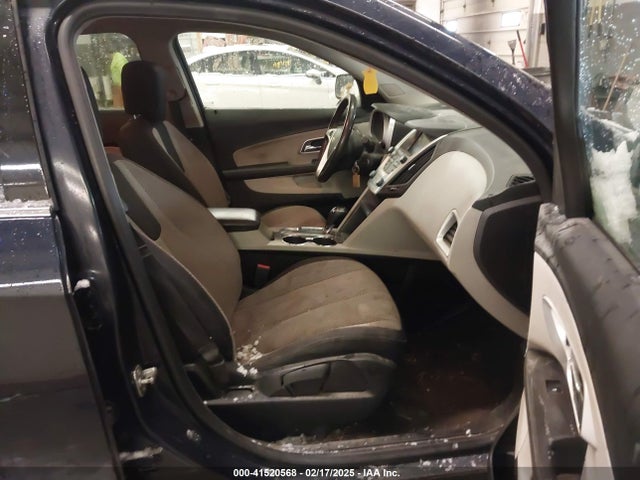 2GNALCEK5G6100935 Chevrolet EQUINOX LT