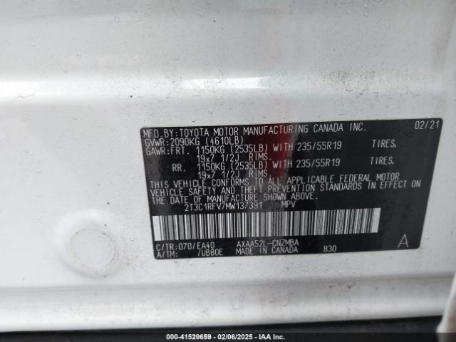 2T3C1RFV7MW137391 Toyota Rav4 Xle Premium