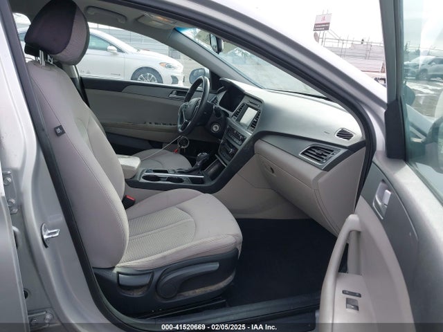 Hyundai SONATA SE 2016 5NPE24AF4GH331221 Image 5
