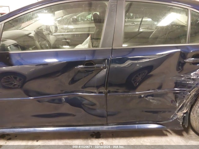Toyota Corolla Hybrid Le 2021 JTDEAMDE9MJ009196 Image 6