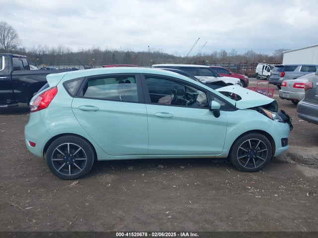 Ford FIESTA SE 2018 3FADP4EJ3JM103827 Image 14