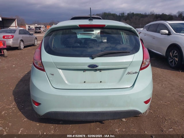Ford FIESTA SE 2018 3FADP4EJ3JM103827 Image 17