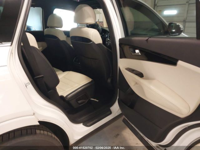 5XYPKDA52JG379587 KIA Sorento 3.3l Sxl