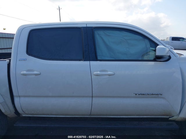 5TFAZ5CN8HX043633 Toyota Tacoma Sr5 V6