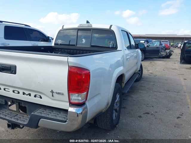 5TFAZ5CN8HX043633 Toyota Tacoma Sr5 V6
