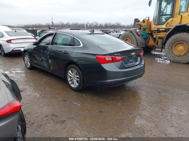 1G1ZD5ST9JF138191 Chevrolet MALIBU LT