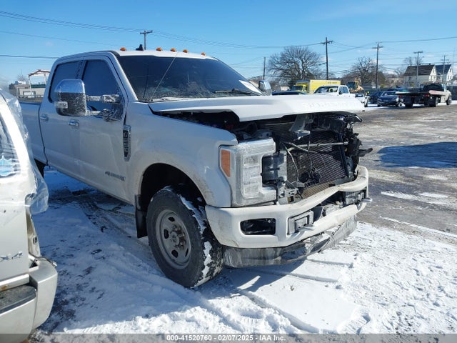 1FT7W2BT3KEE38288 Ford F-250 Platinum