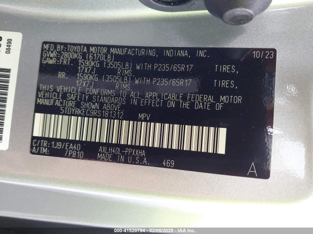5TDYRKEC9RS181312 Toyota SIENNA XLE