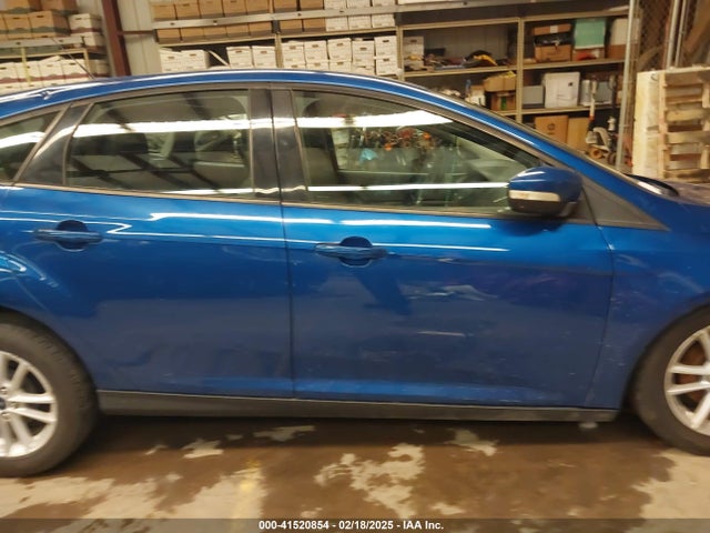 1FADP3K26JL208094 Ford FOCUS SE