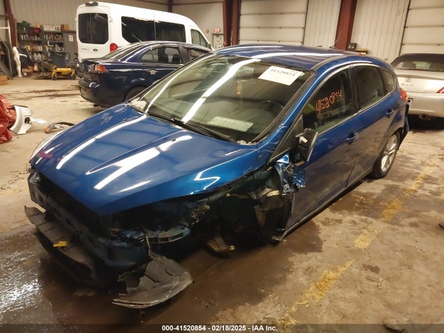 1FADP3K26JL208094 Ford FOCUS SE