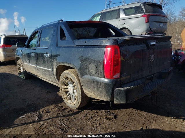 2012 CADILLAC ESCALADE EXT 3GYT4NEF1CG294207 Photo 2