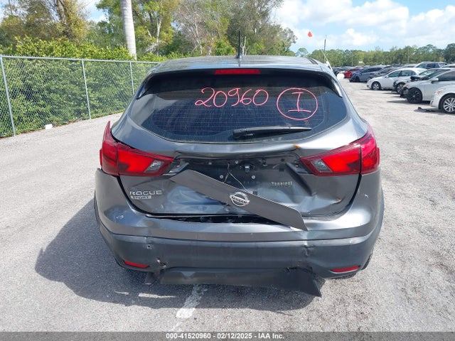 JN1BJ1CP8KW217691 Nissan Rogue Sport S