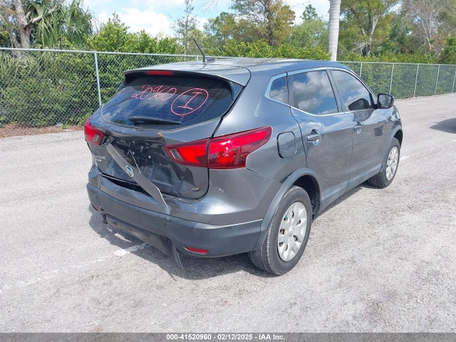 JN1BJ1CP8KW217691 Nissan Rogue Sport S