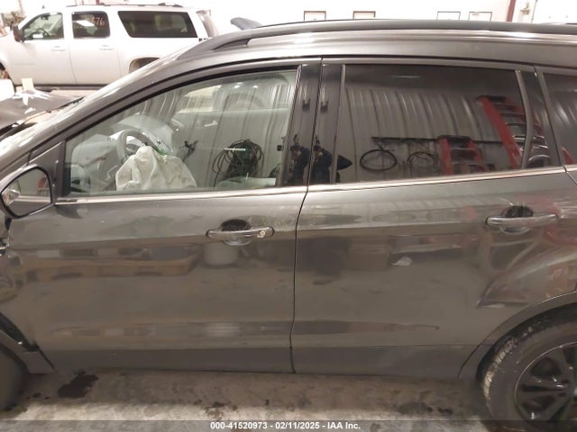 Ford ESCAPE SE 2018 1FMCU9GD5JUD49790 Image 14