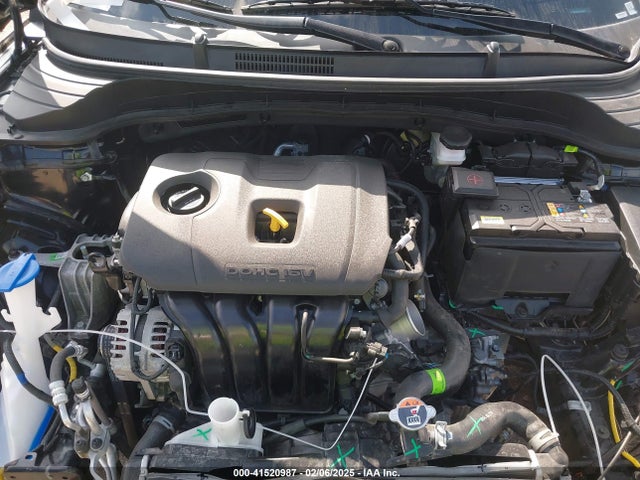 KNDJ23AU7R7236067 KIA SOUL LX