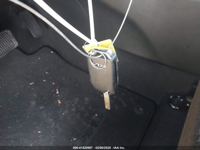 KNDJ23AU7R7236067 KIA SOUL LX