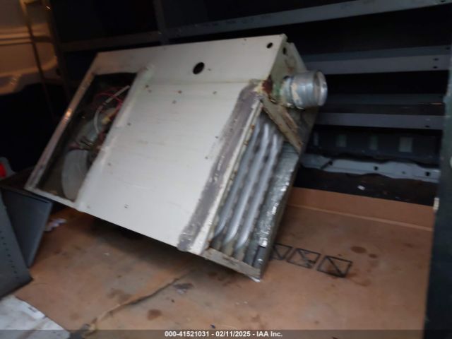 1FTYE1YM1GKA93045 Ford Transit-150