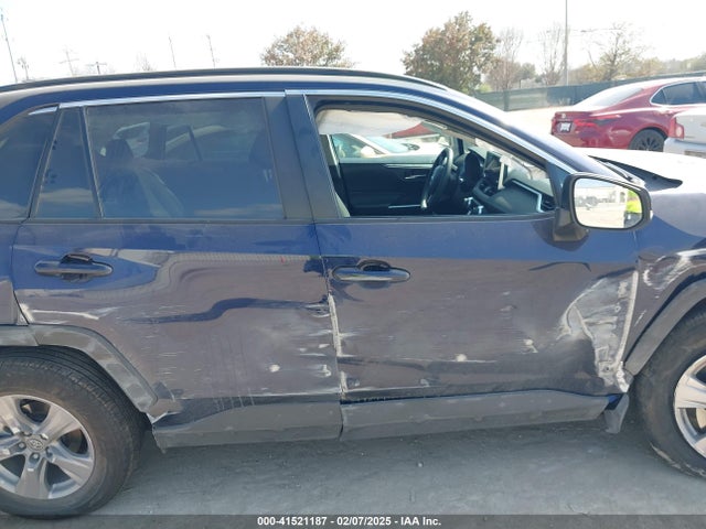 Toyota Rav4 Xle 2024 2T3P1RFV9RW456252 Image 13