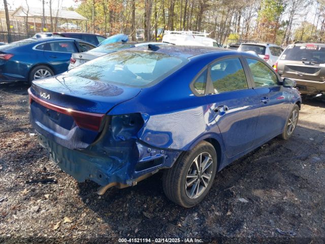 3KPF24AD1NE416313 KIA Forte Lxs