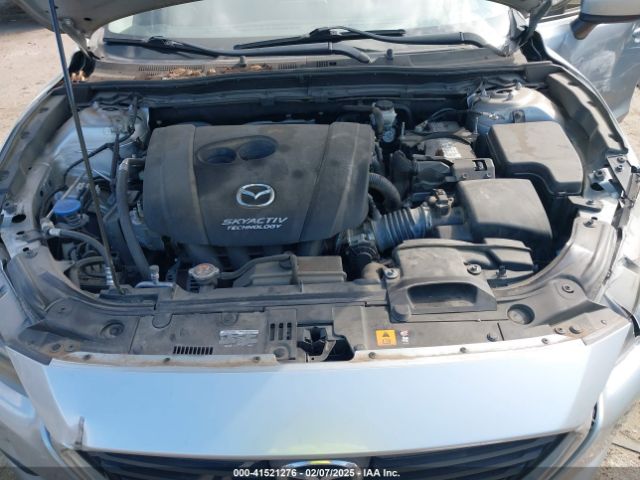 3MZBN1U75JM266195 Mazda Mazda3 Sport