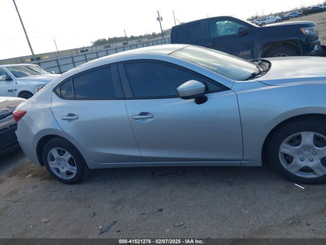 3MZBN1U75JM266195 Mazda Mazda3 Sport