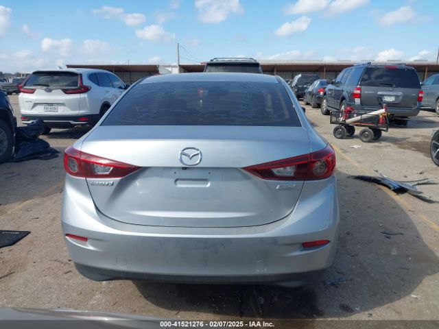 3MZBN1U75JM266195 Mazda Mazda3 Sport