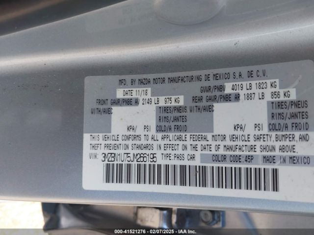 3MZBN1U75JM266195 Mazda Mazda3 Sport