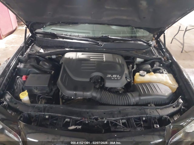 Chrysler 300 300s 2014 2C3CCABG7EH228539 Image 10