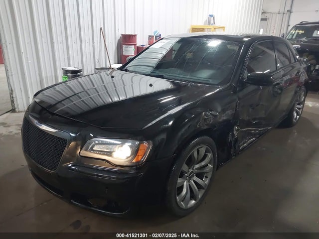 Chrysler 300 300s 2014 2C3CCABG7EH228539 Image 2