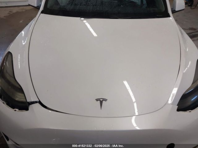 5YJYGDEE5LF043801 Tesla Model Y Long Range Dual Motor All-wheel Drive