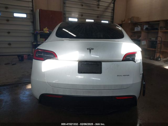 5YJYGDEE5LF043801 Tesla Model Y Long Range Dual Motor All-wheel Drive